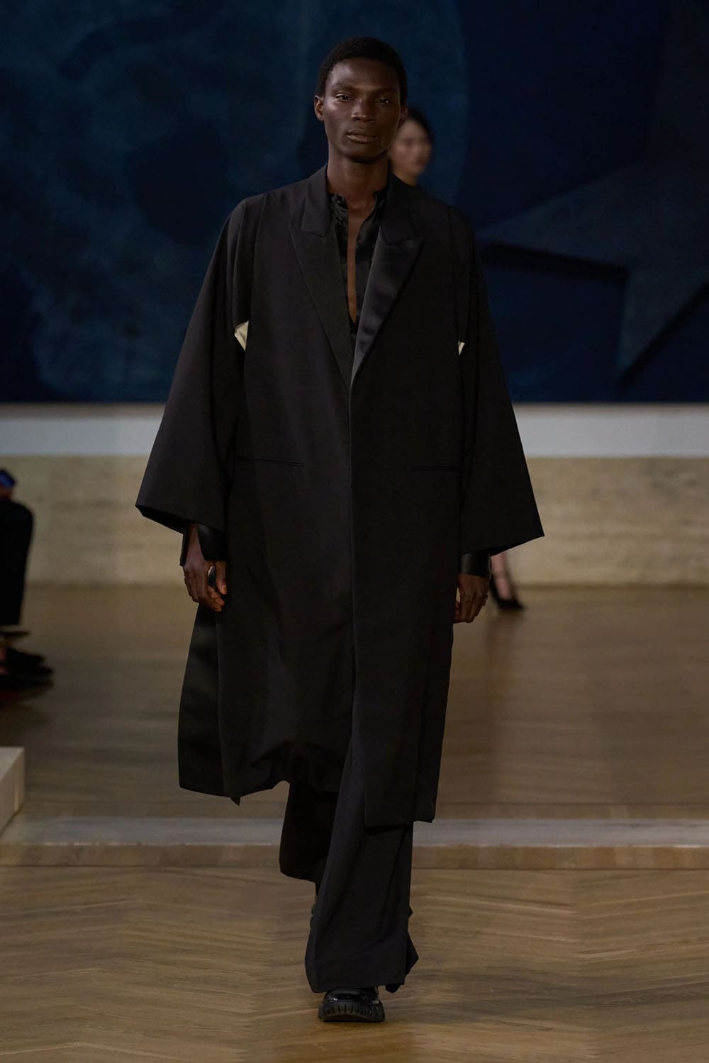 Fendi 2026/2027秋冬高级定制系列 Runway 杂志(19)