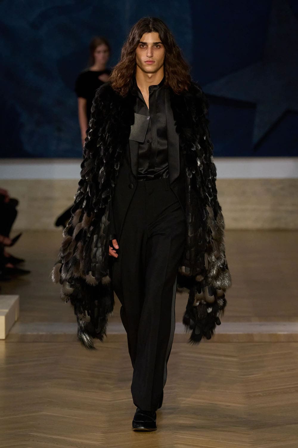 Fendi 2026/2027秋冬高级定制系列 Runway 杂志(49)