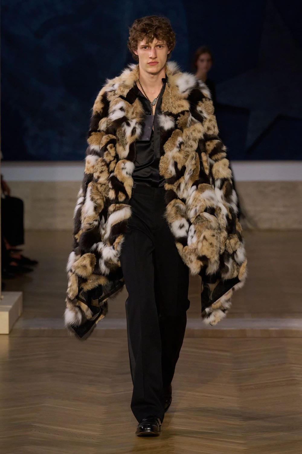 Fendi 2026/2027秋冬高级定制系列 Runway 杂志(59)