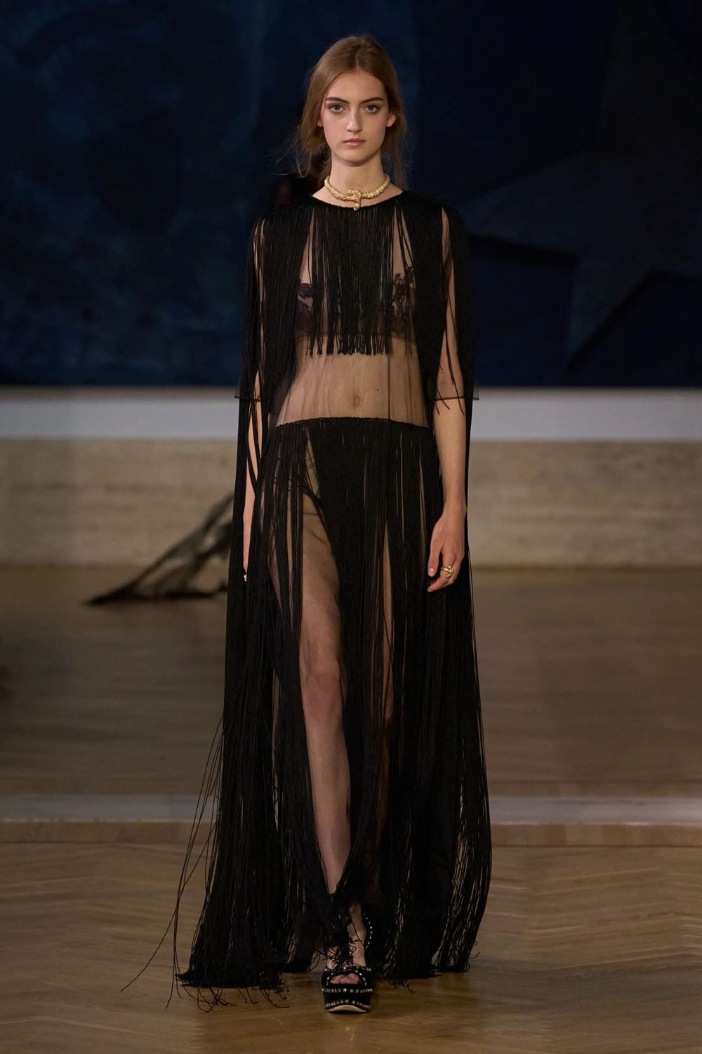 Fendi 2026/2027秋冬高级定制系列 Runway 杂志(60)