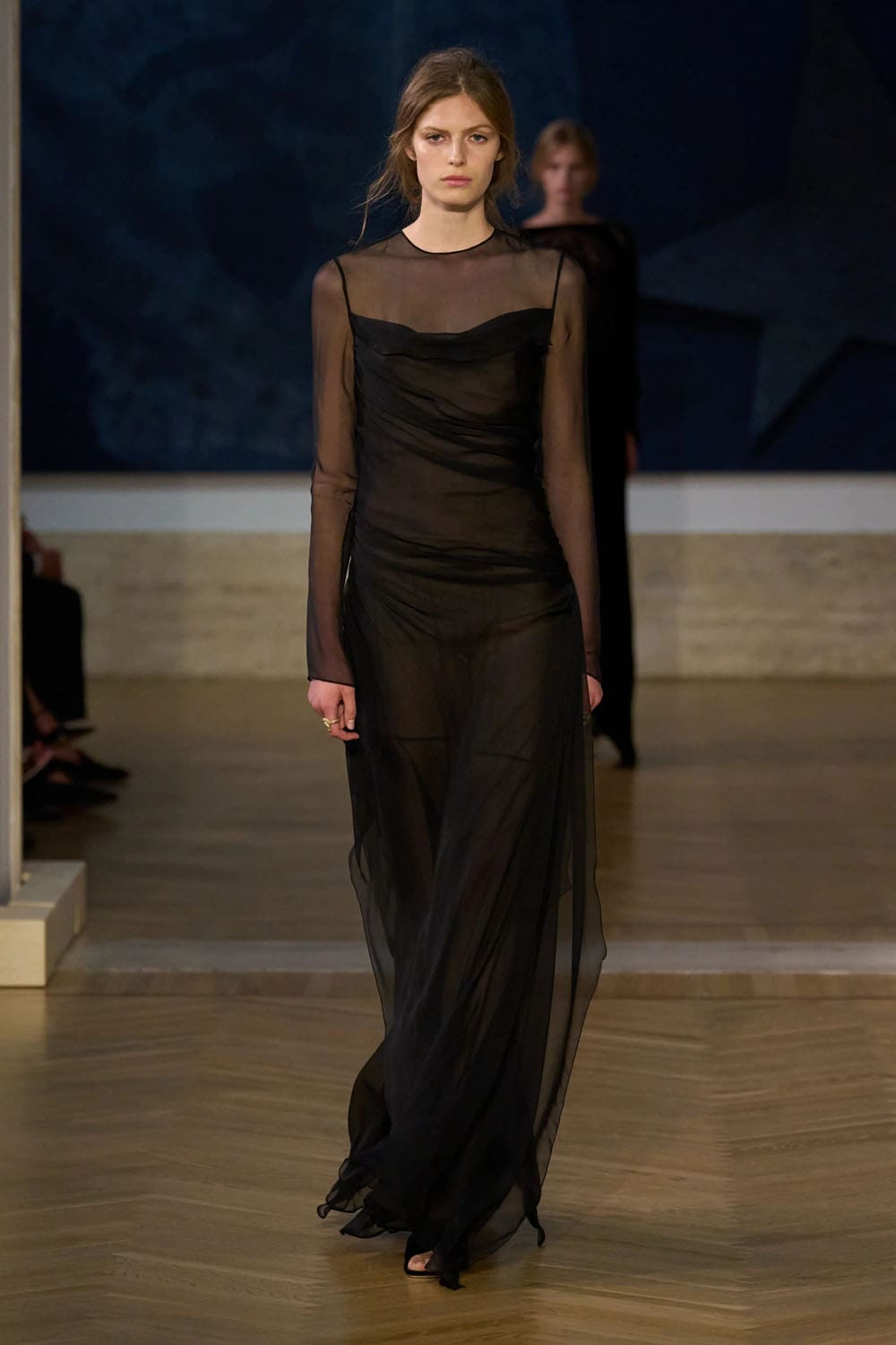 Fendi 2026/2027秋冬高级定制系列 Runway 杂志(62)