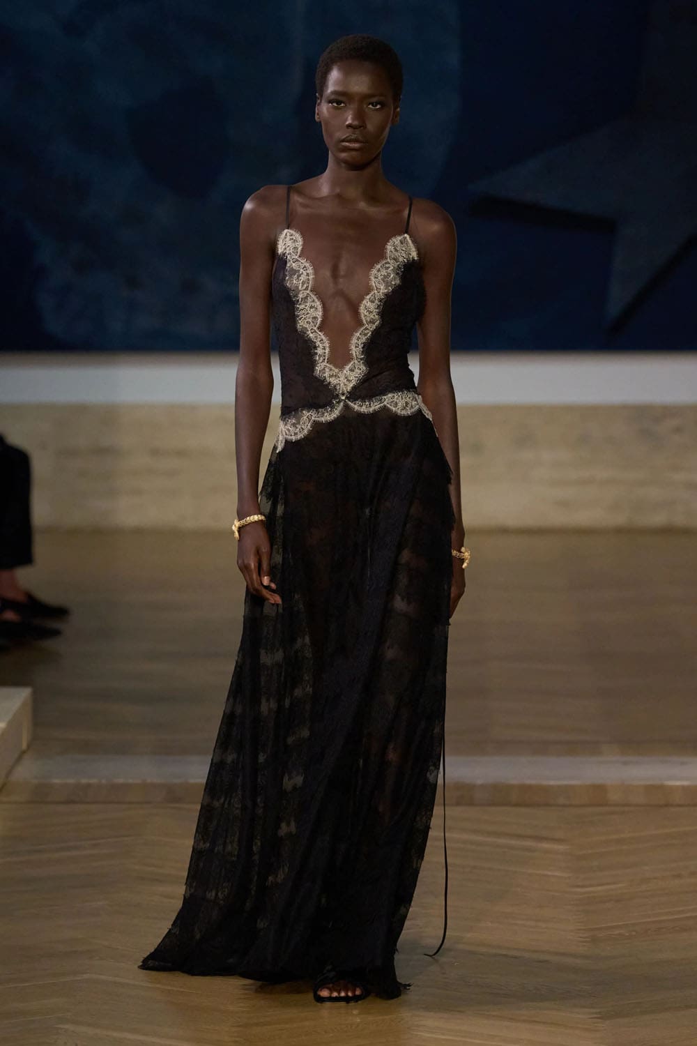 Fendi 2026/2027秋冬高级定制系列 Runway 杂志(69)