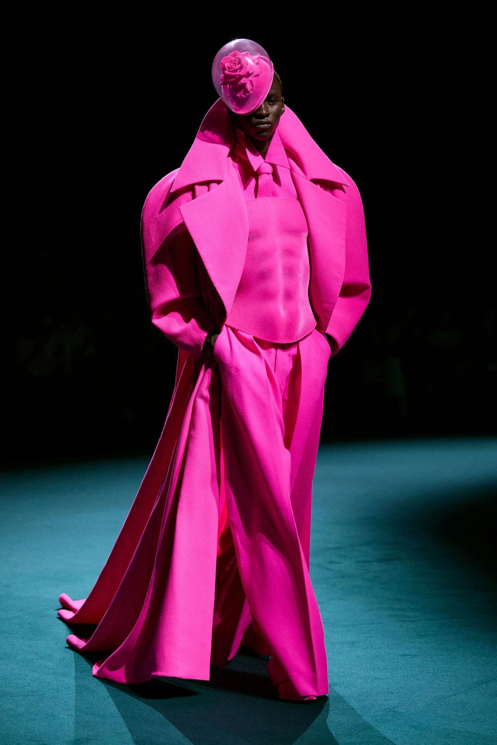Robert Wun Herbst/Winter 2026/2027 Haute Couture Runway Magazin (12)
