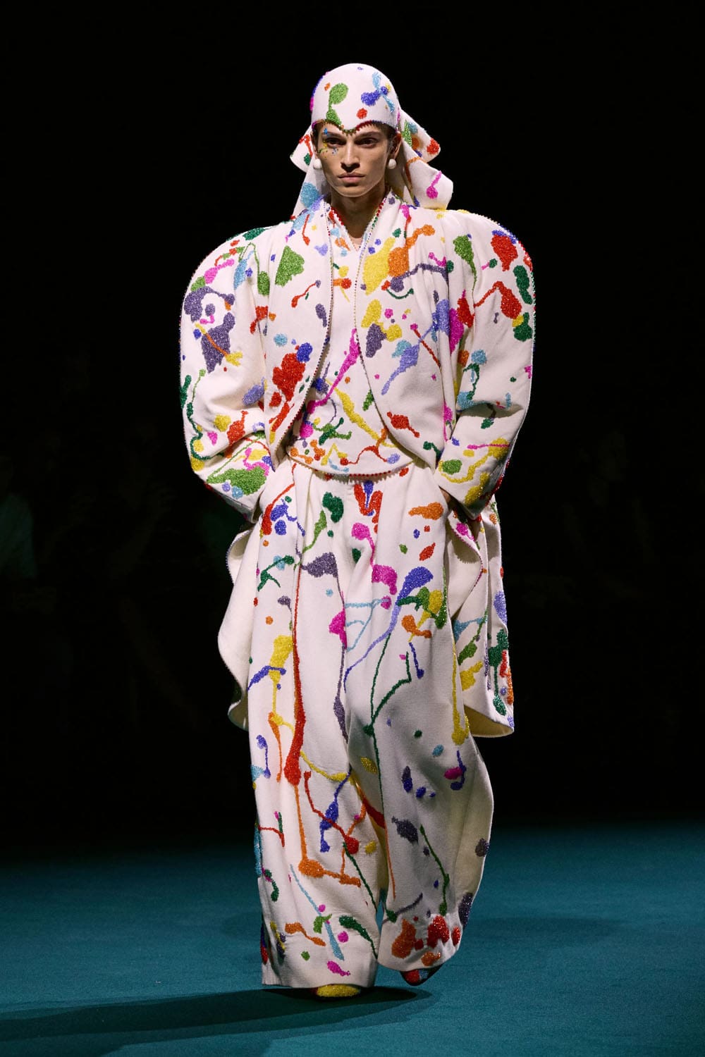 Robert Wun Herbst/Winter 2026/2027 Haute Couture Runway Magazin (2)