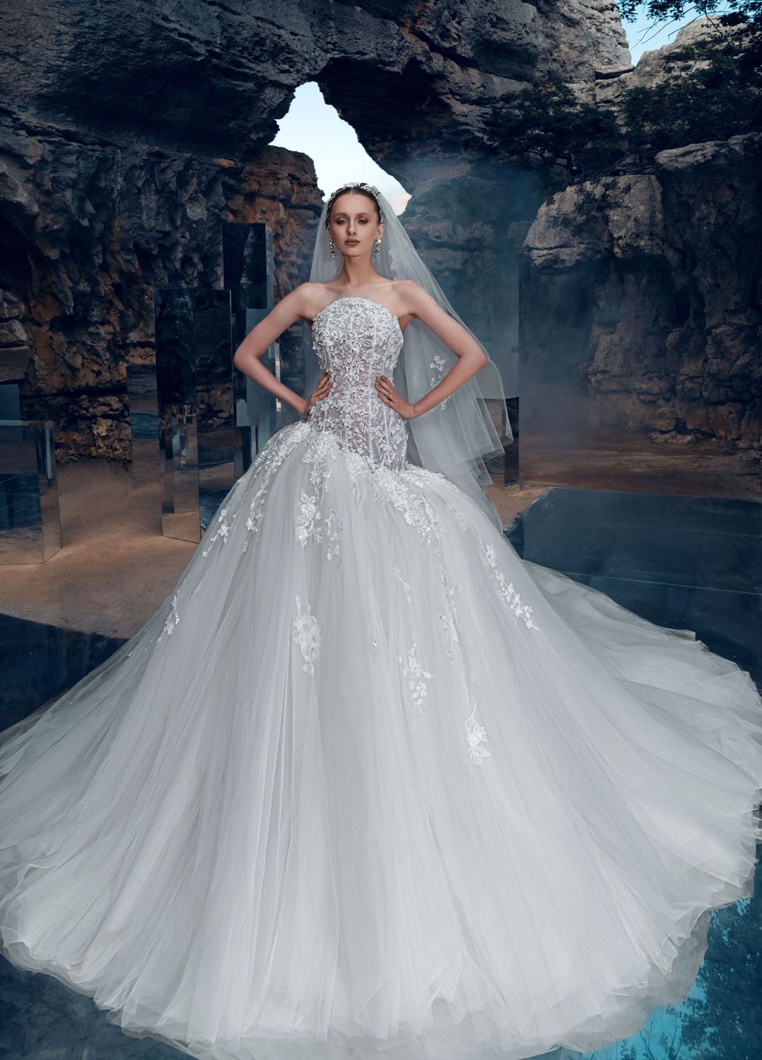 Ziad Nakad Haute Couture Automne Hiver 2026 2027 Runway Magazine (34)