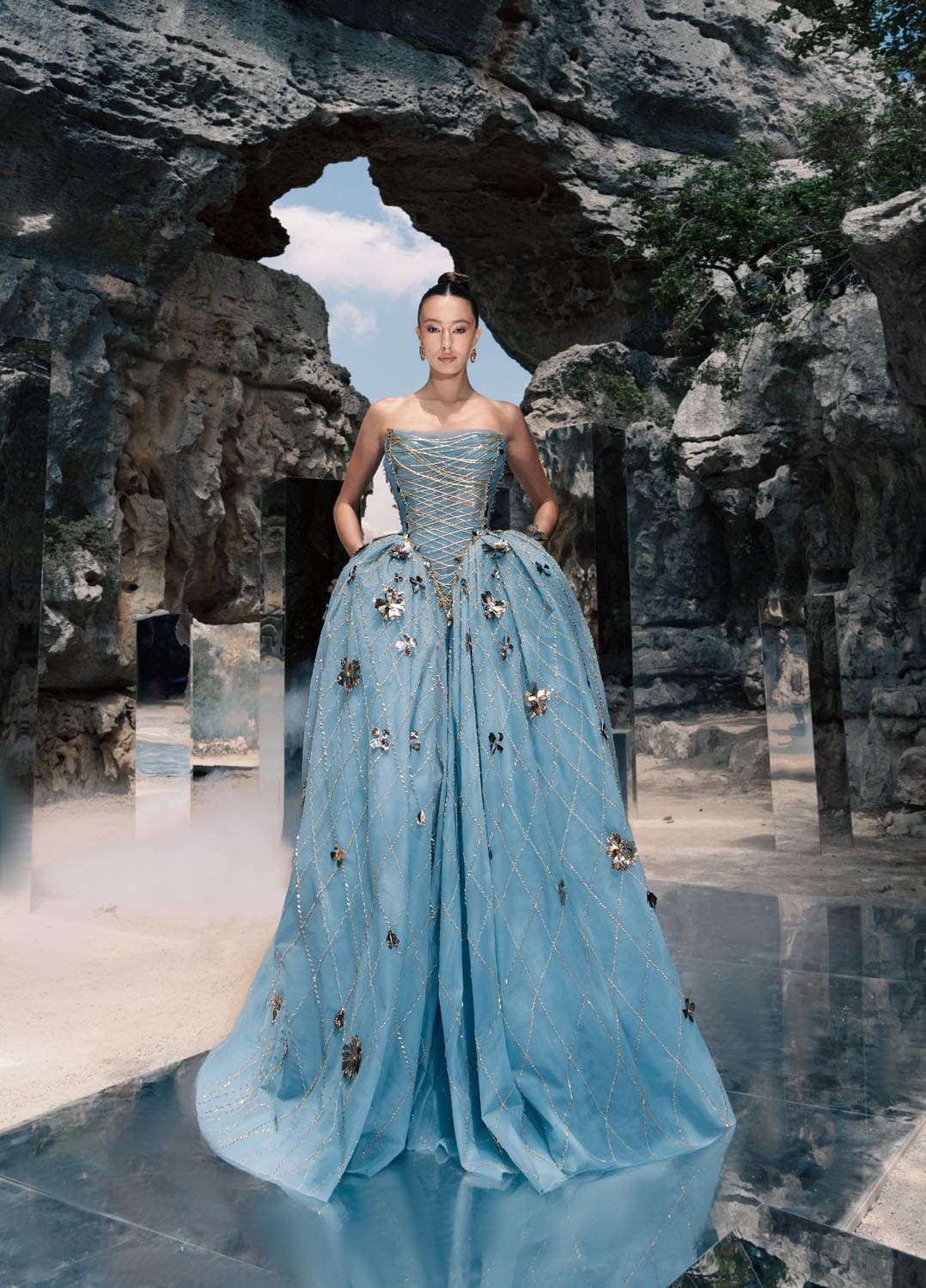 Ziad Nakad Haute Couture Automne Hiver 2026 2027 Runway Magazine (6)
