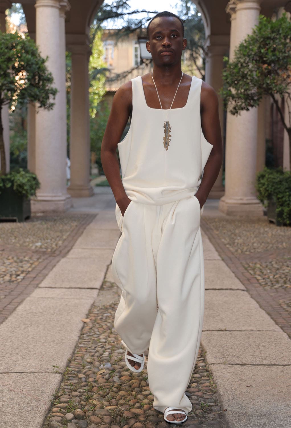 Alberto Zambelli Spring Summer 2027 Milan Runway Magazine (16)