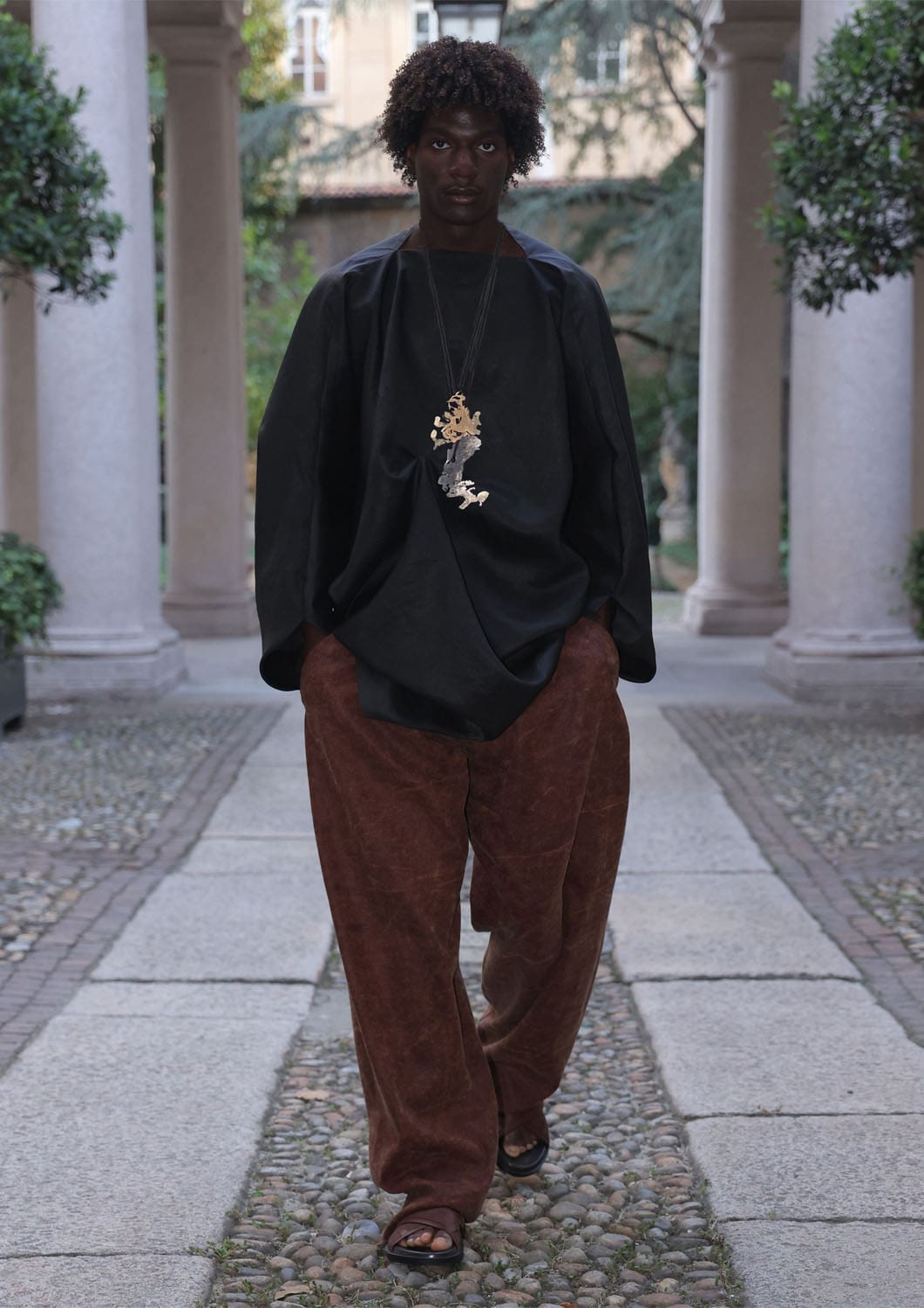 Alberto Zambelli Spring Summer 2027 Milan Runway Magazine (31)