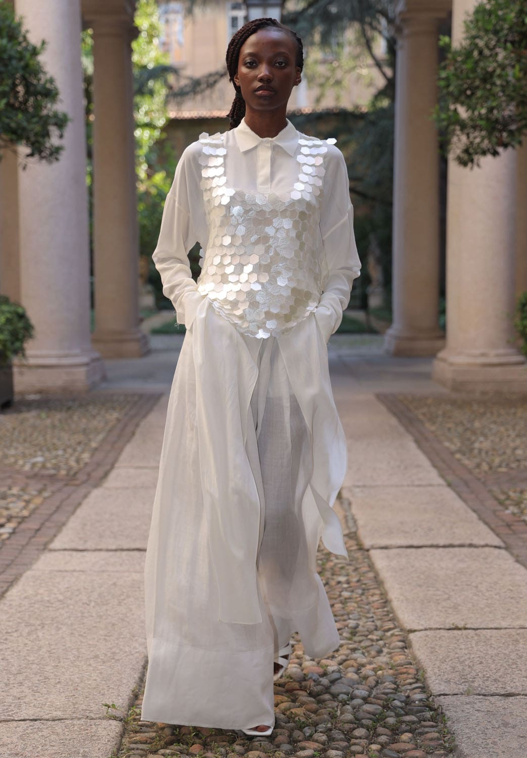 Alberto Zambelli Spring Summer 2027 Milan Runway Magazine (8)