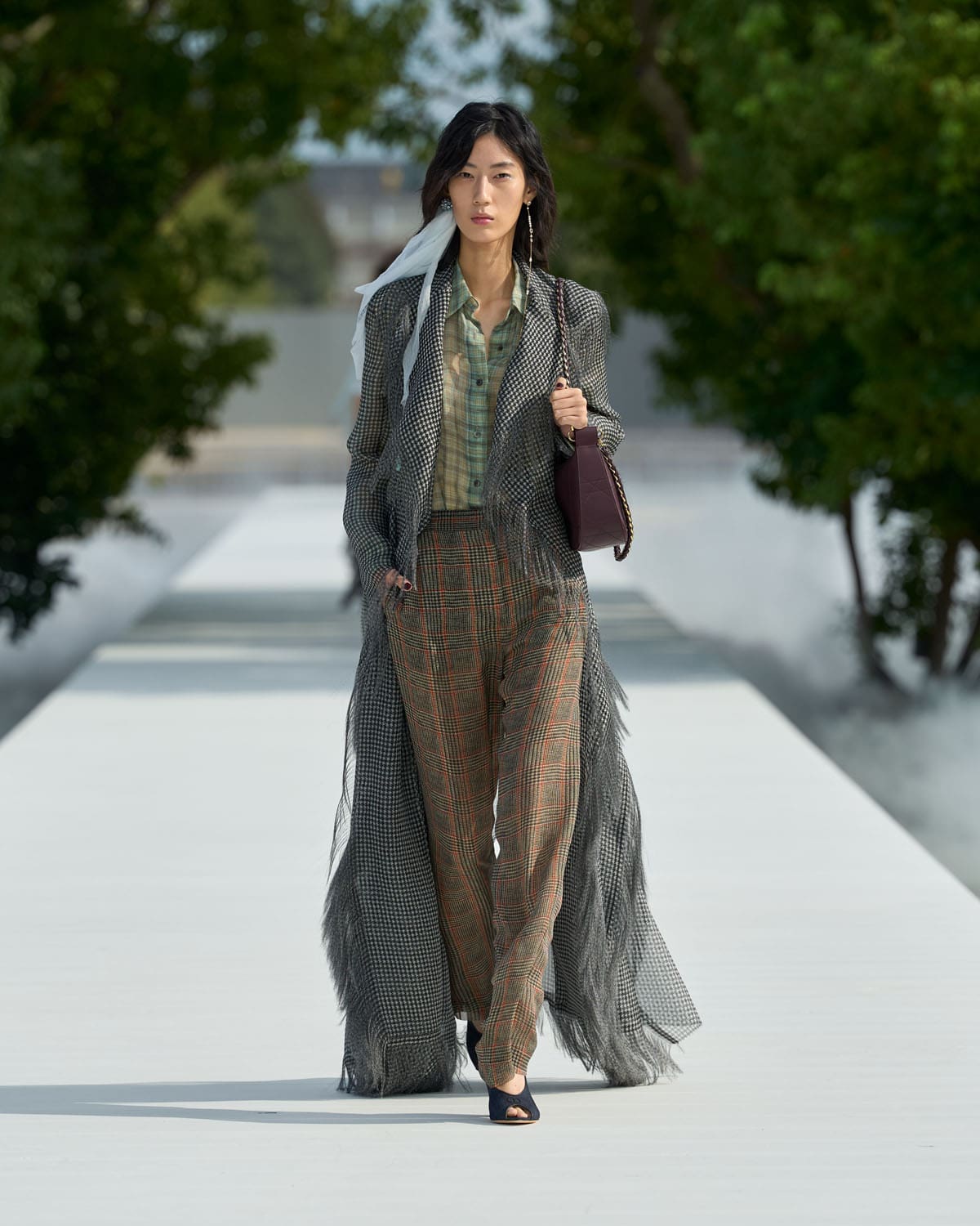 Dior Spring Summer 2027 Women Runway Magazine (13)