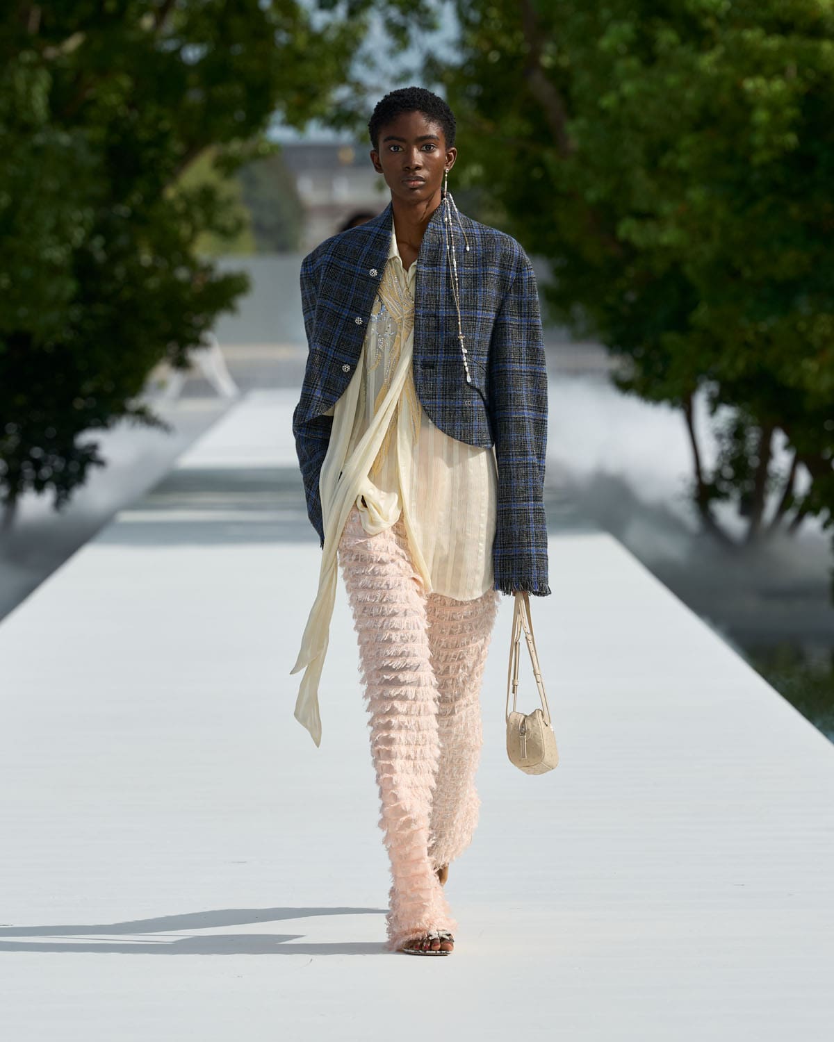 Dior Spring Summer 2027 Women Runway Magazine (19)