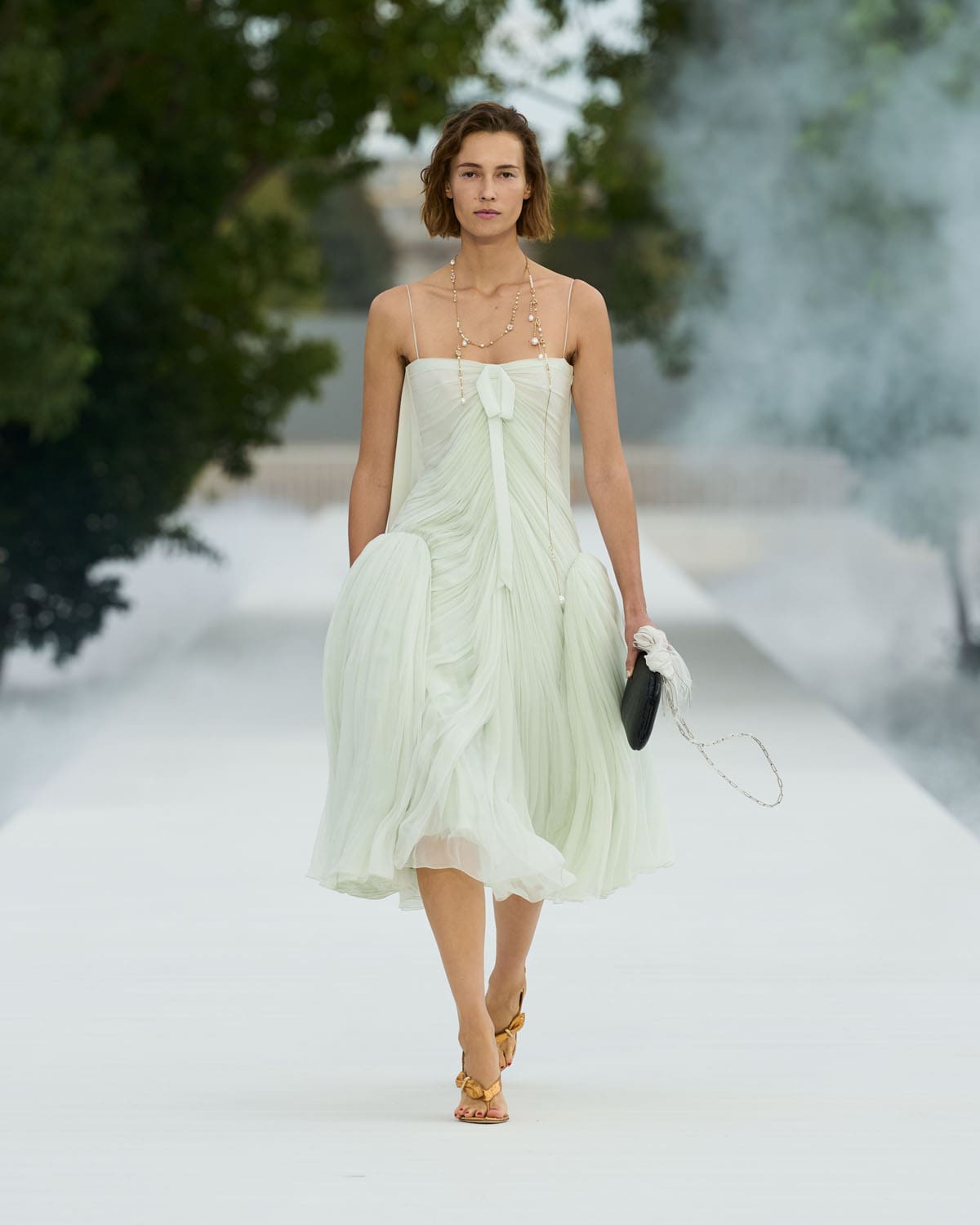 Dior Spring Summer 2027 Women Runway Magazine (47)