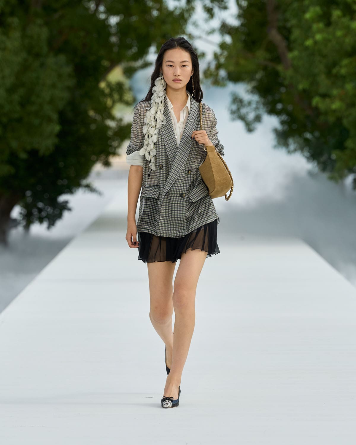 Dior Spring Summer 2027 Women Runway Magazine (64)