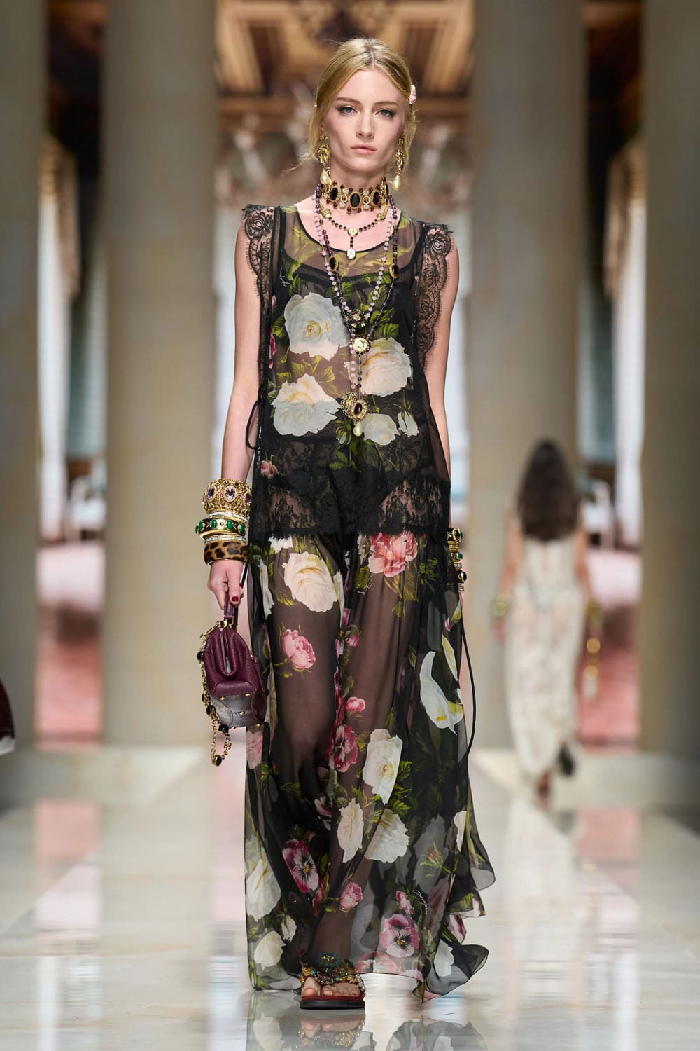 Dolce Gabbana Spring Summer 2027 Runway Magazine (10)