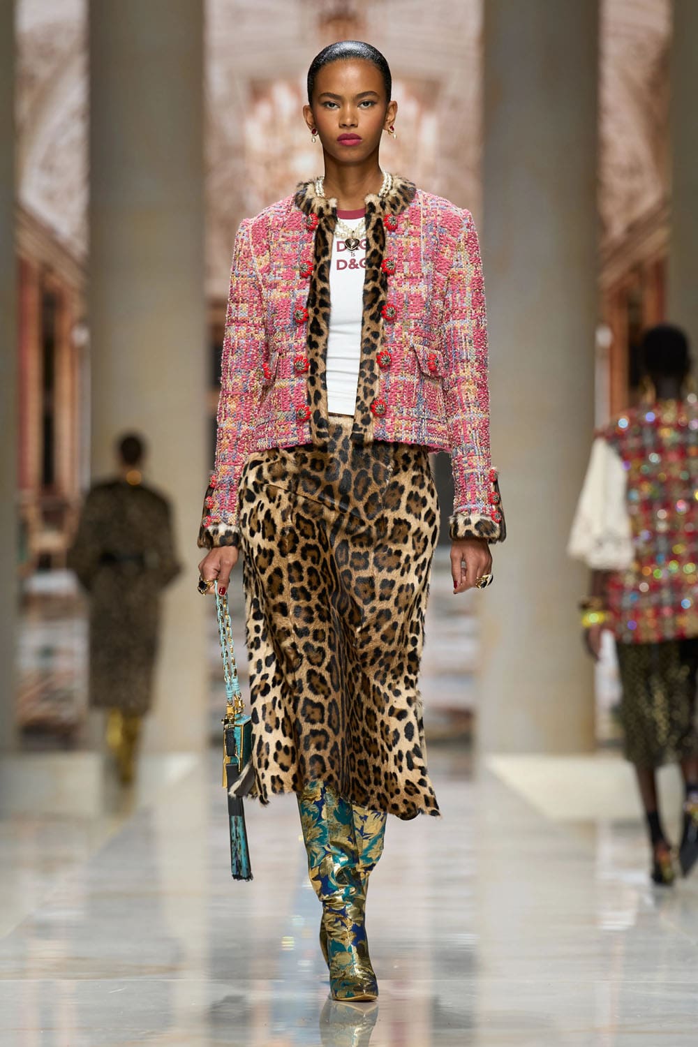 Dolce Gabbana Spring Summer 2027 Runway Magazine (17)