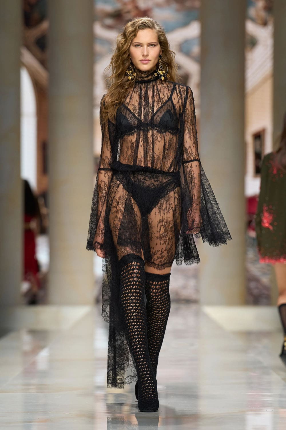Dolce Gabbana Spring Summer 2027 Runway Magazine (25)