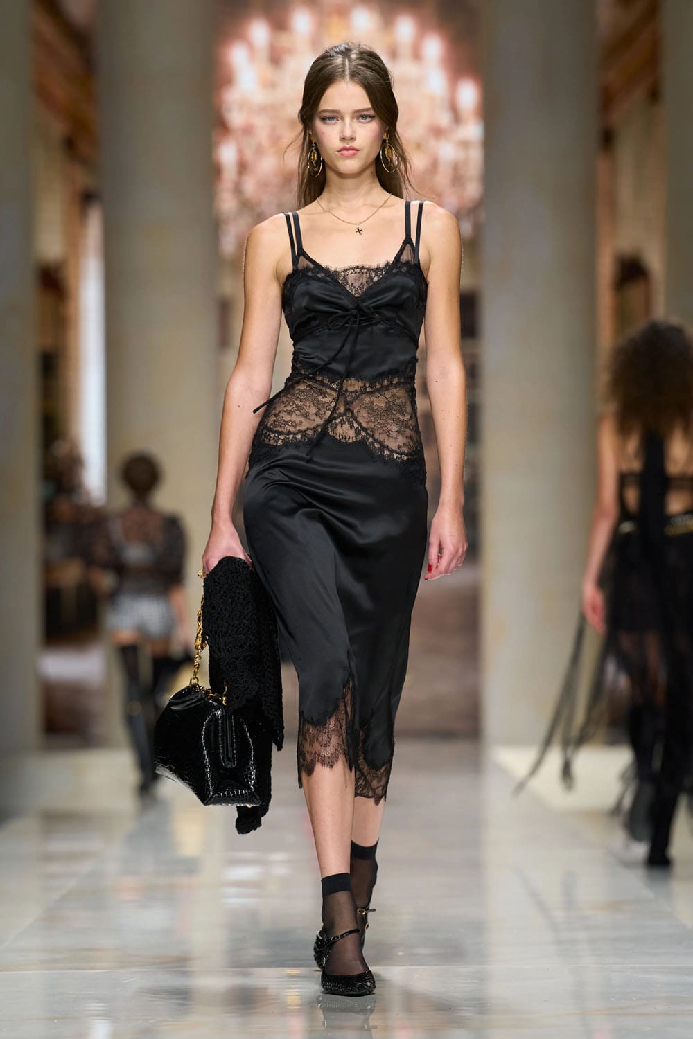 Dolce Gabbana Spring Summer 2027 Runway Magazine (29)