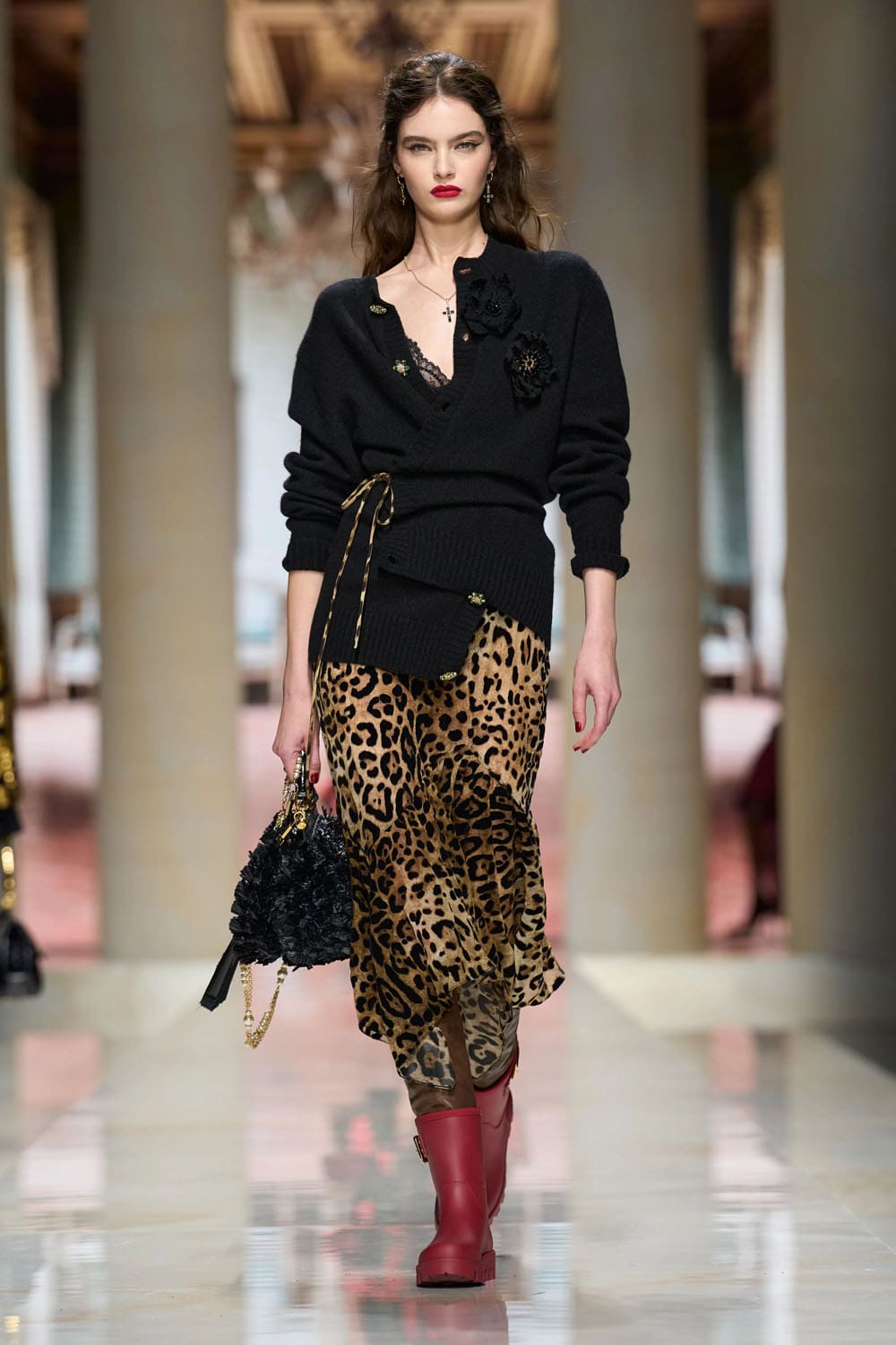 Dolce Gabbana Spring Summer 2027 Runway Magazine (30)