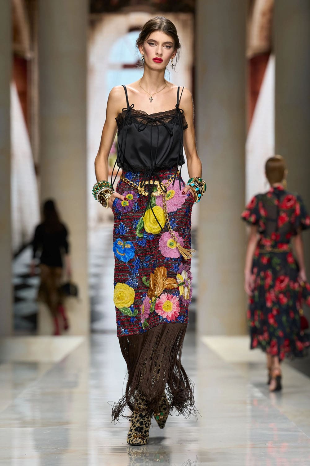 Dolce Gabbana Spring Summer 2027 Runway Magazine (33)