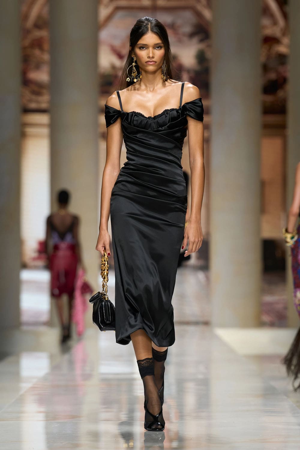 Dolce Gabbana Spring Summer 2027 Runway Magazine (35)