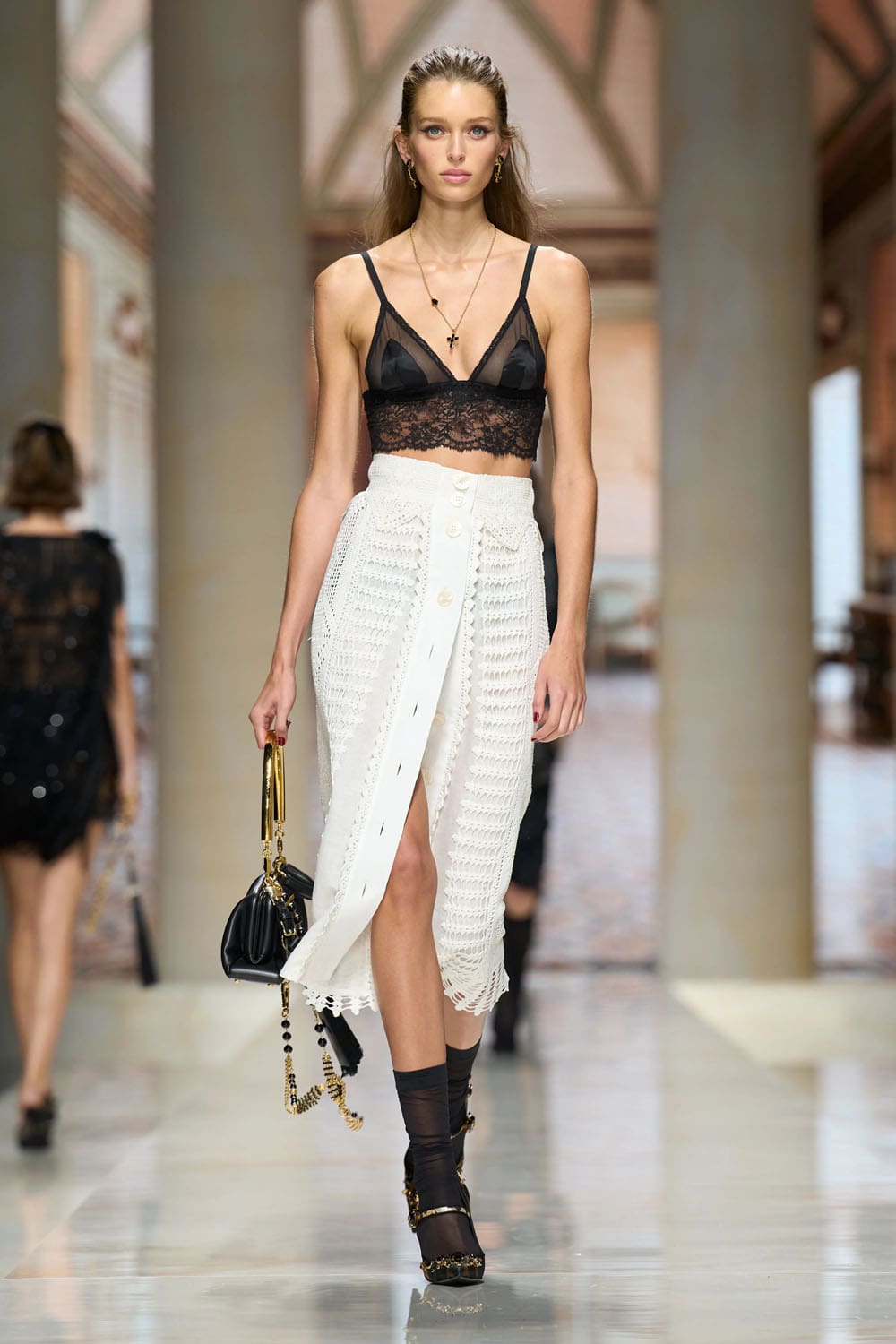 Dolce Gabbana Spring Summer 2027 Runway Magazine (4)