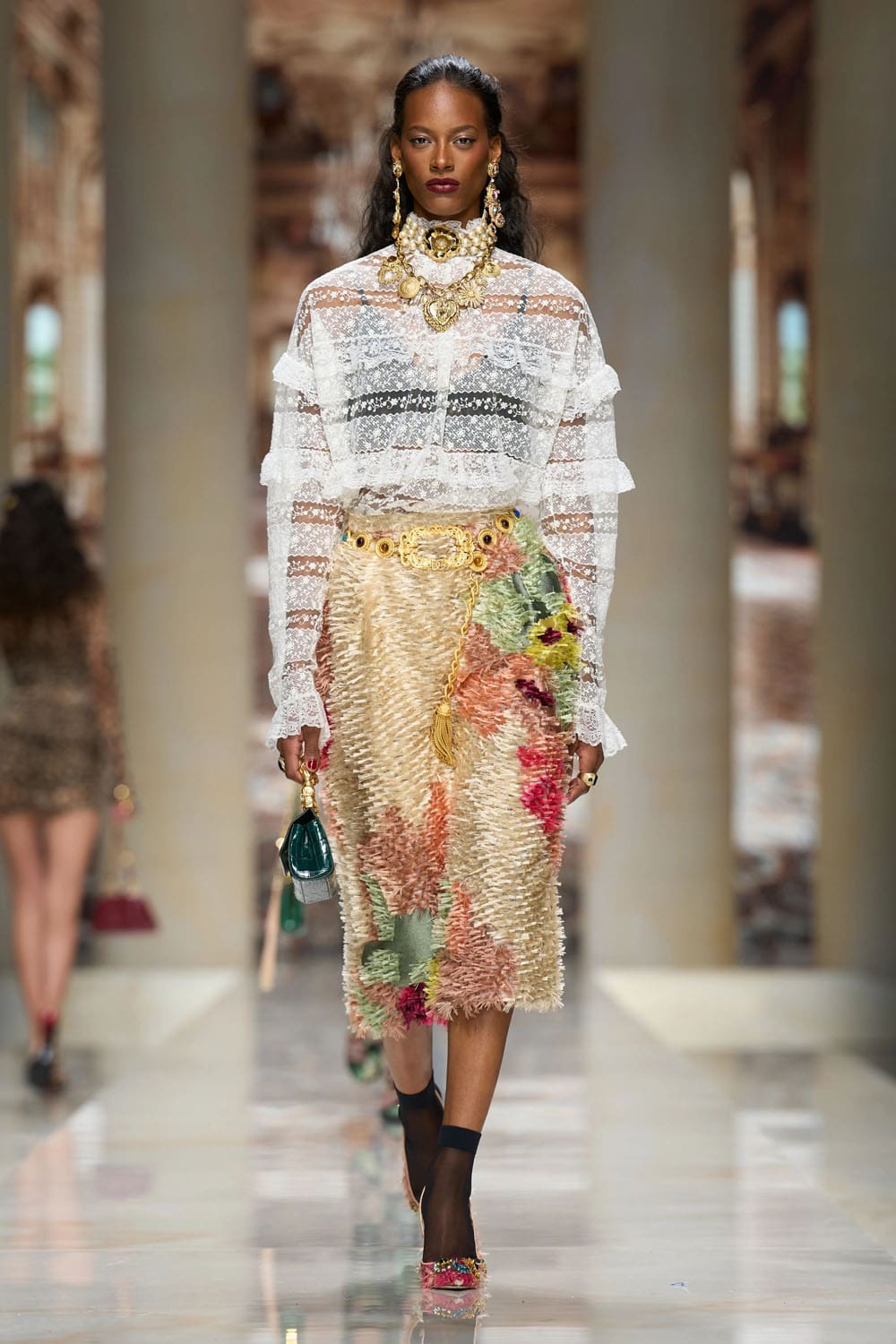 Dolce Gabbana Spring Summer 2027 Runway Magazine (40)