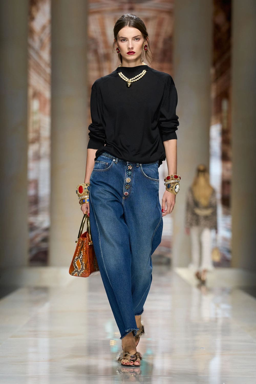 Dolce Gabbana Spring Summer 2027 Runway Magazine (42)