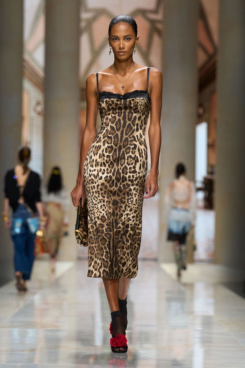 Dolce Gabbana Spring Summer 2027 Runway Magazine (44)