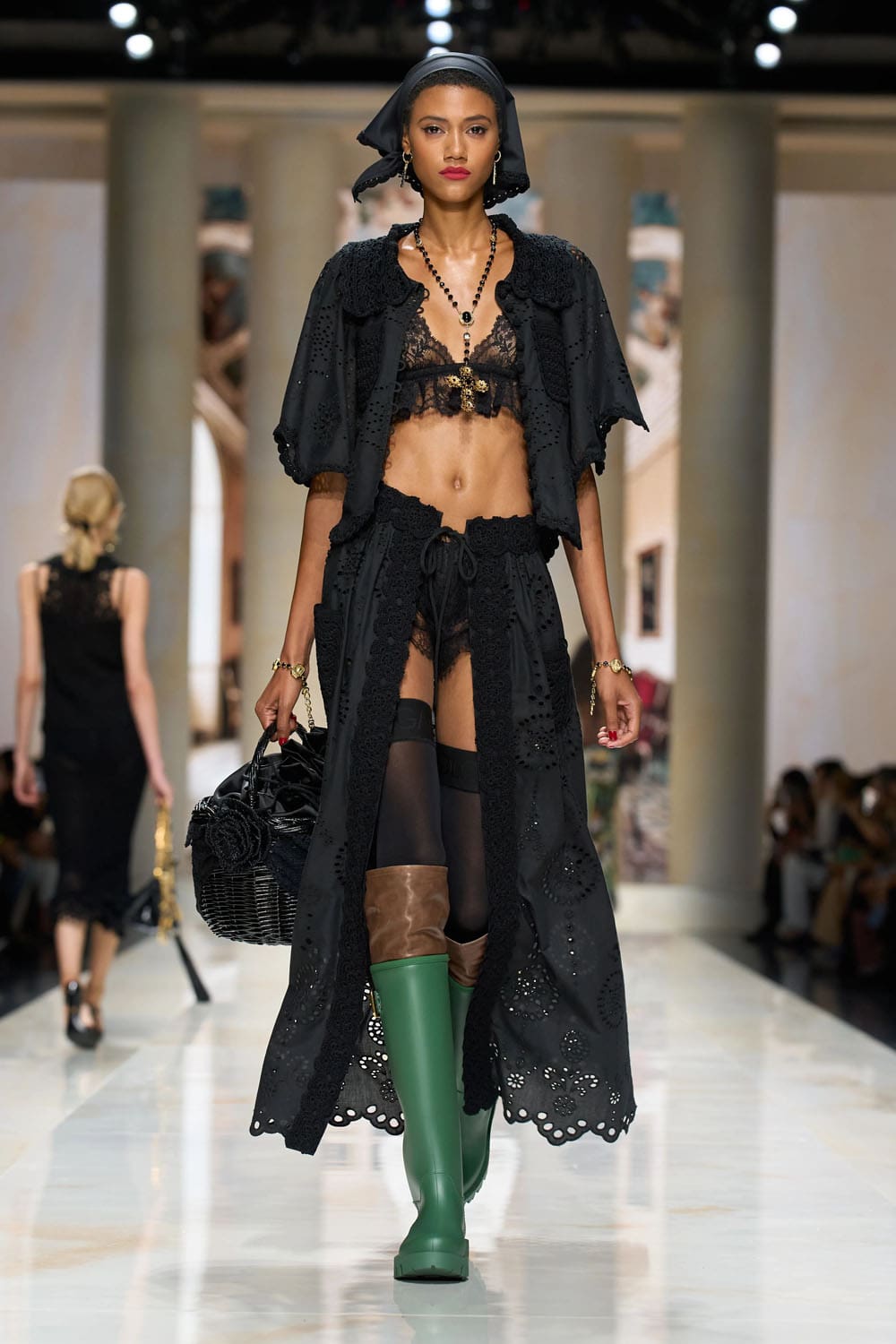 Dolce Gabbana Spring Summer 2027 Runway Magazine (48)