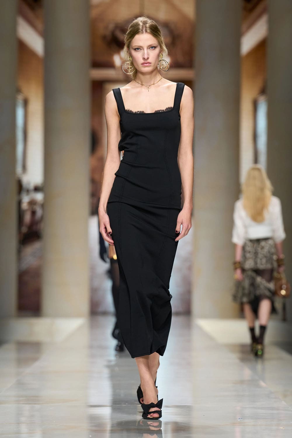 Dolce Gabbana Spring Summer 2027 Runway Magazine (74)