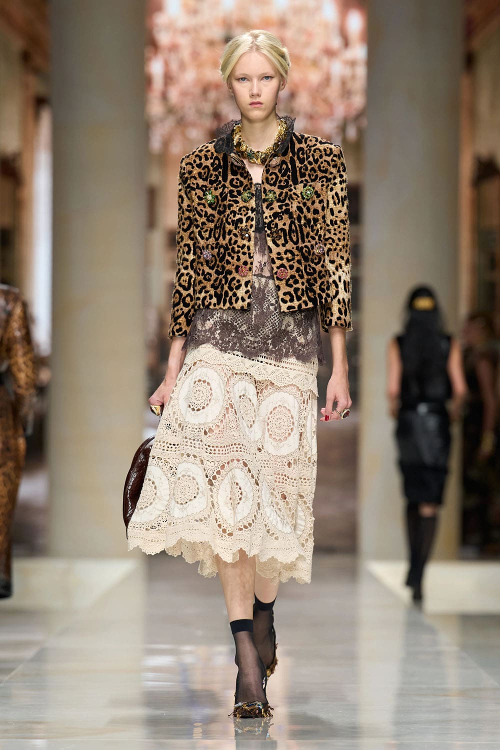 Dolce Gabbana Spring Summer 2027 Runway Magazine (8)