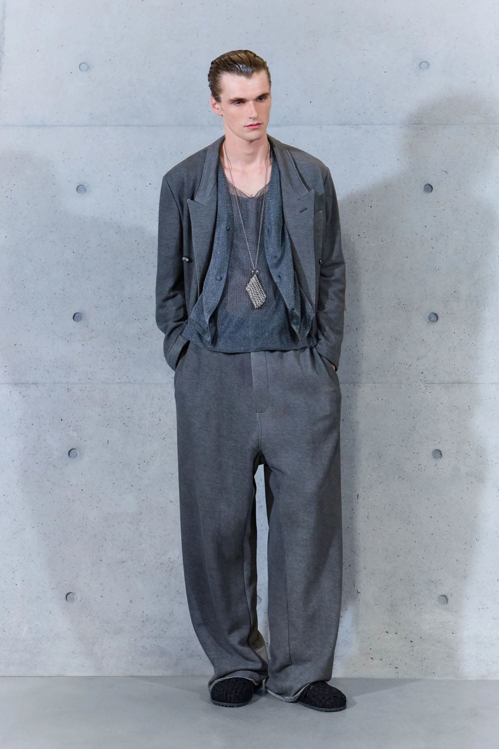 Emporio Armani Frühling Sommer 2027 Runway Magazin (33)