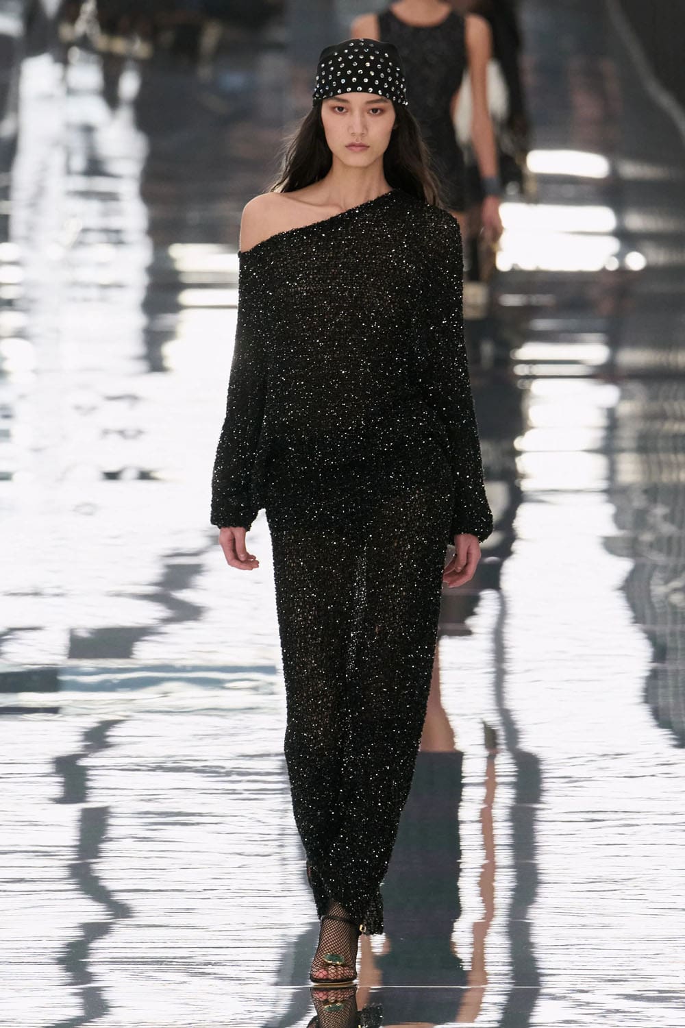 フェンディ春夏2027ミラノ Runway 雑誌(44)