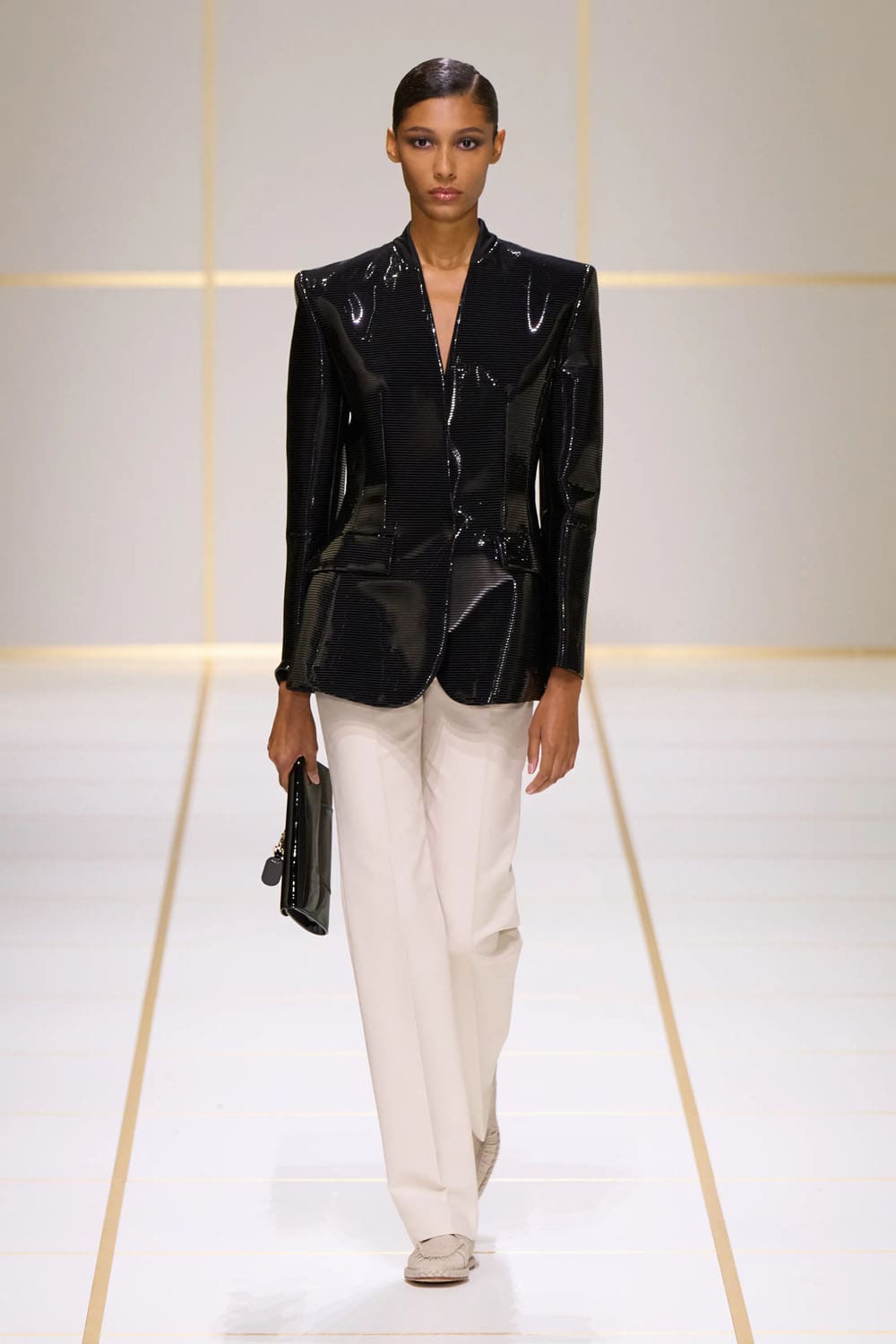 Giorgio Armani Spring Summer 2027 Runway Magazine (13)
