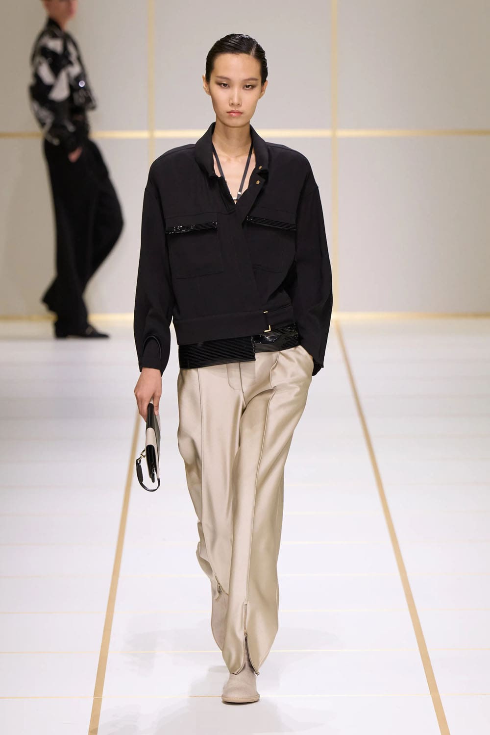 Giorgio Armani Spring Summer 2027 Runway Magazine (24)