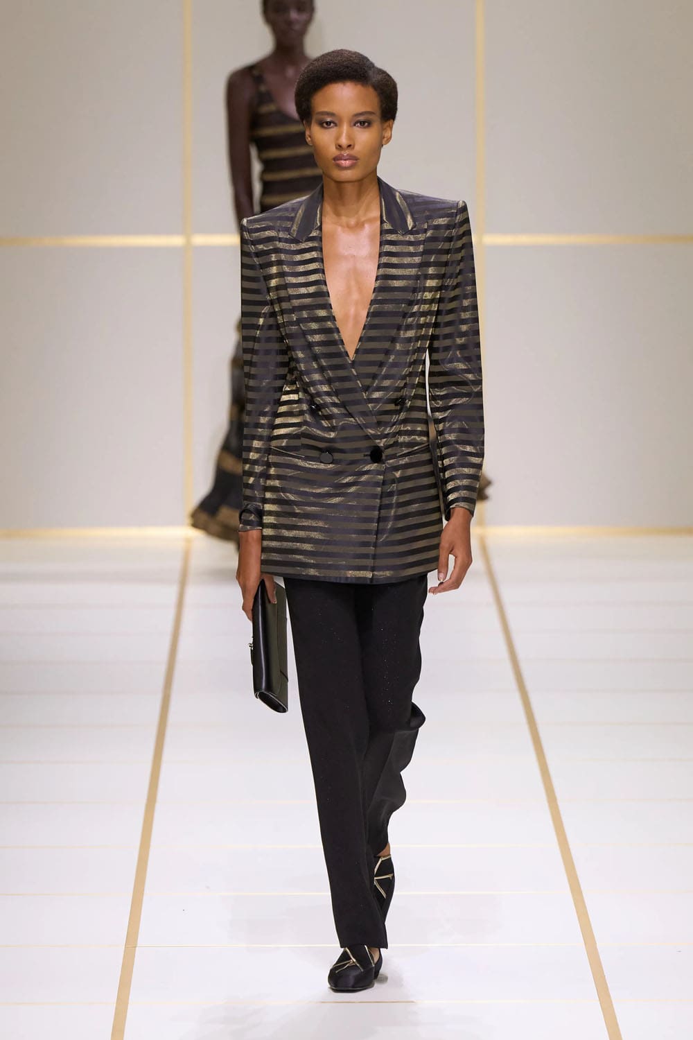 Giorgio Armani Spring Summer 2027 Runway Magazine (32)