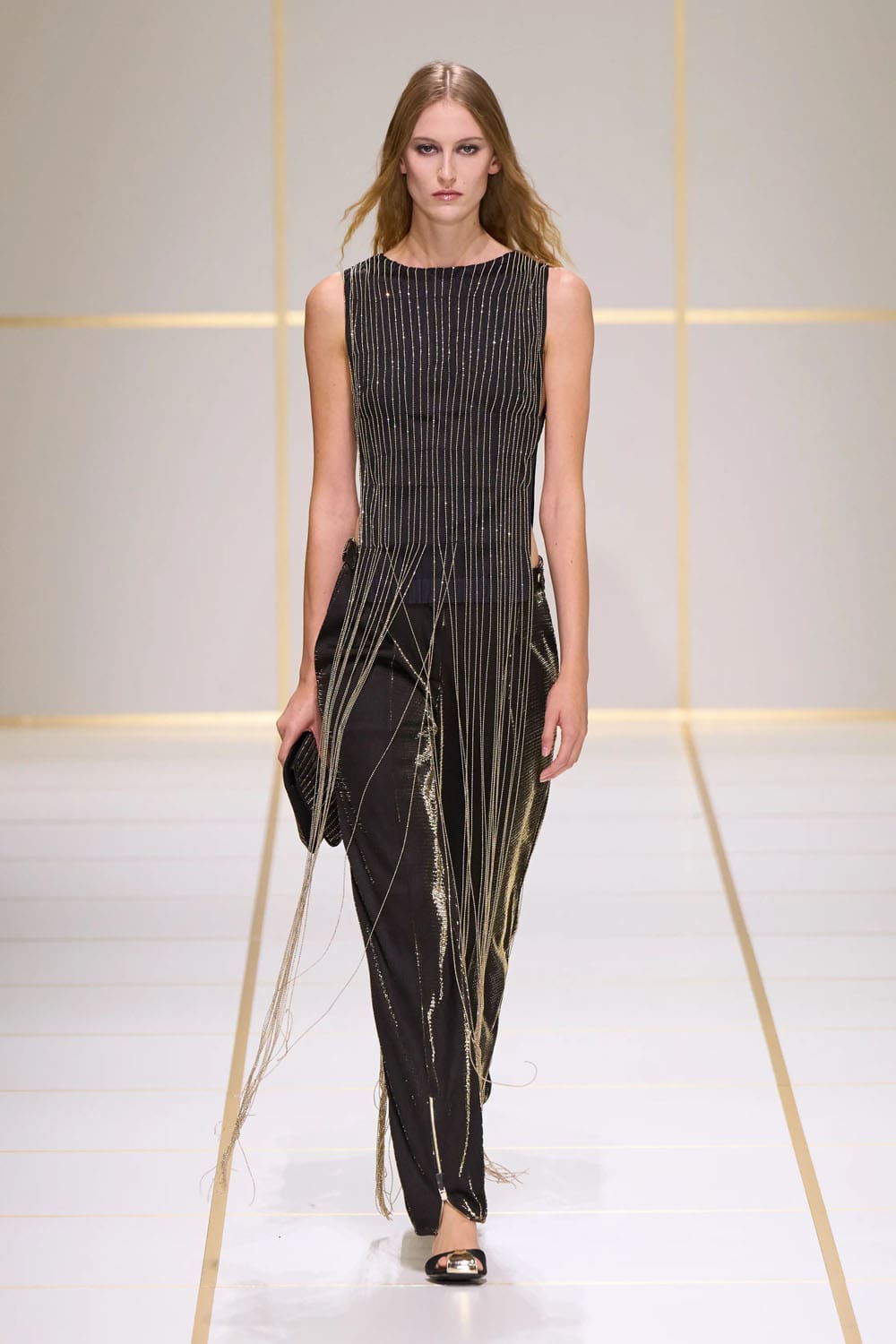 Giorgio Armani Spring Summer 2027 Runway Magazine (37)