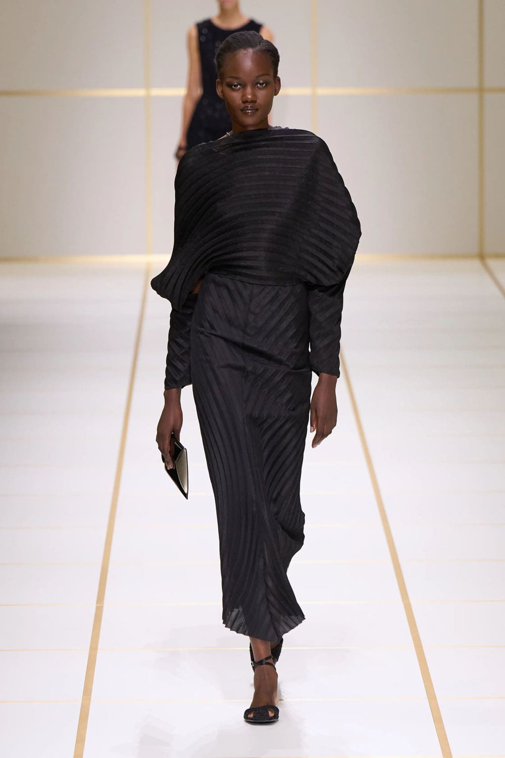 Giorgio Armani Spring Summer 2027 Runway Magazine (42)