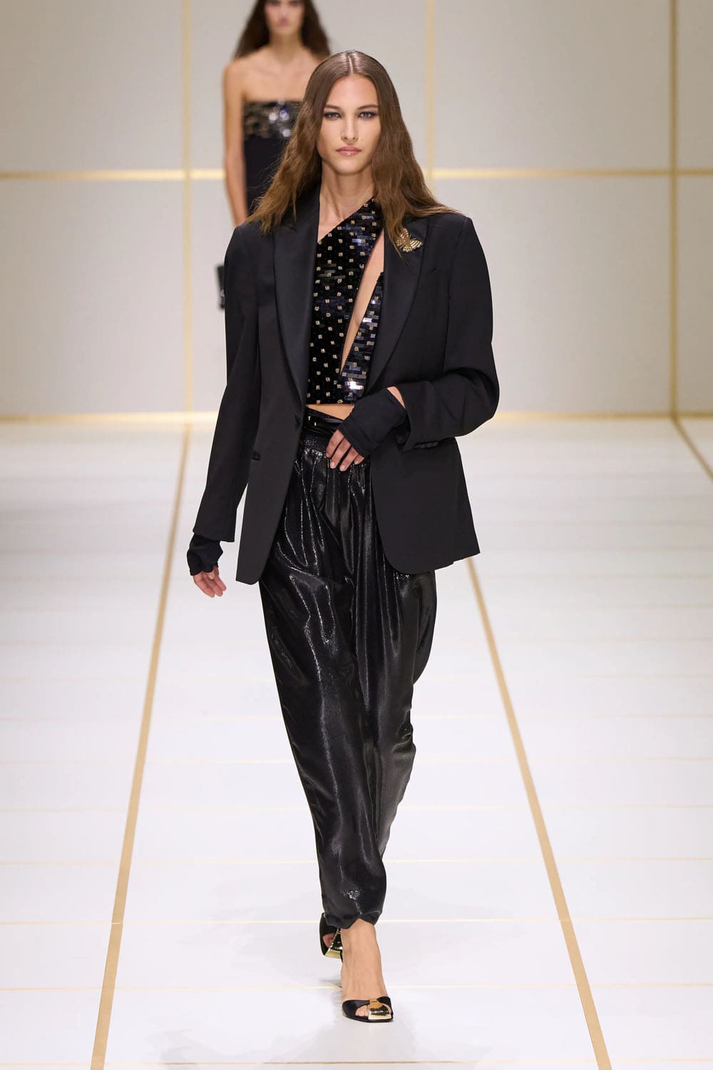Giorgio Armani Spring Summer 2027 Runway Magazine (48)