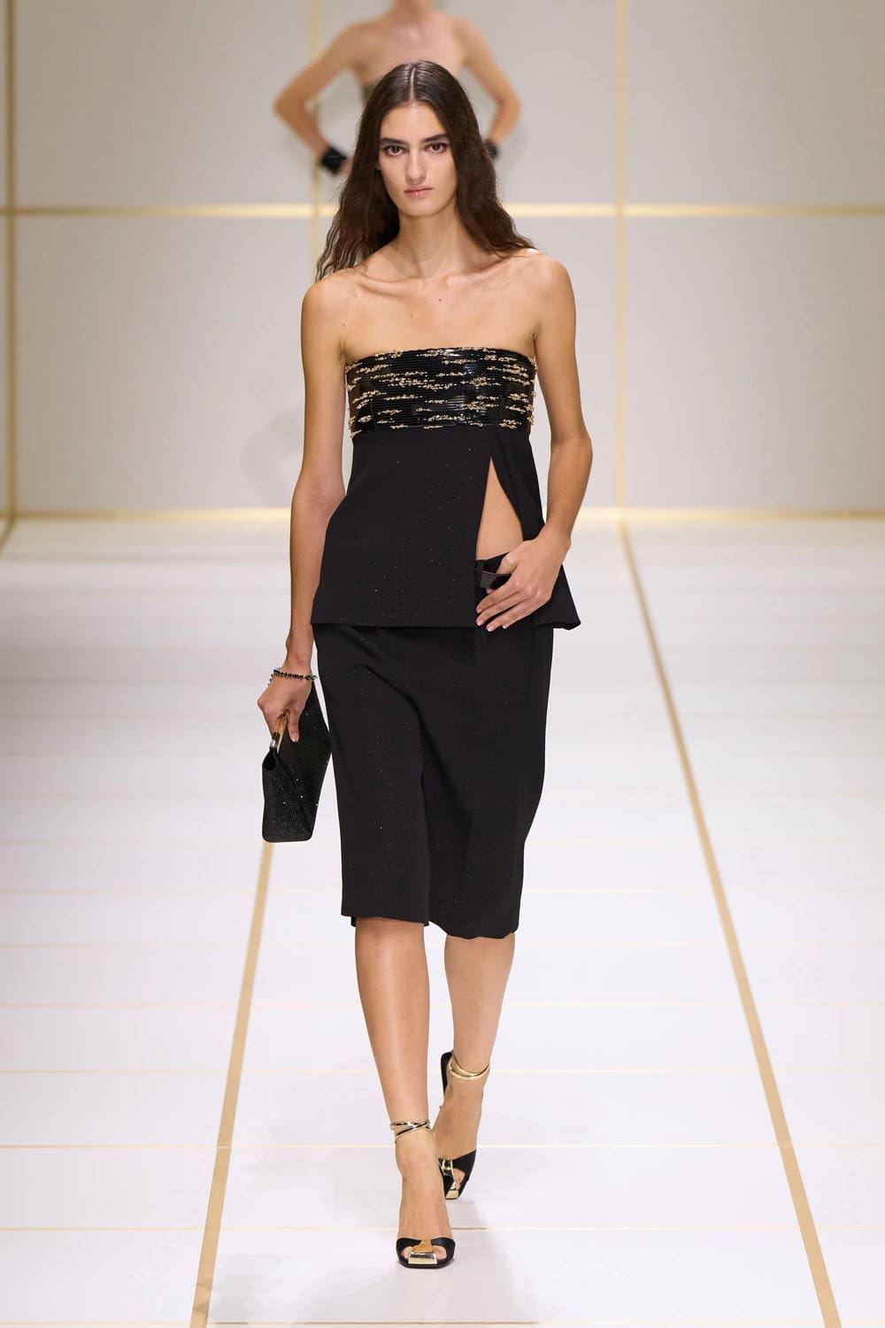 Giorgio Armani Spring Summer 2027 Runway Magazine (49)