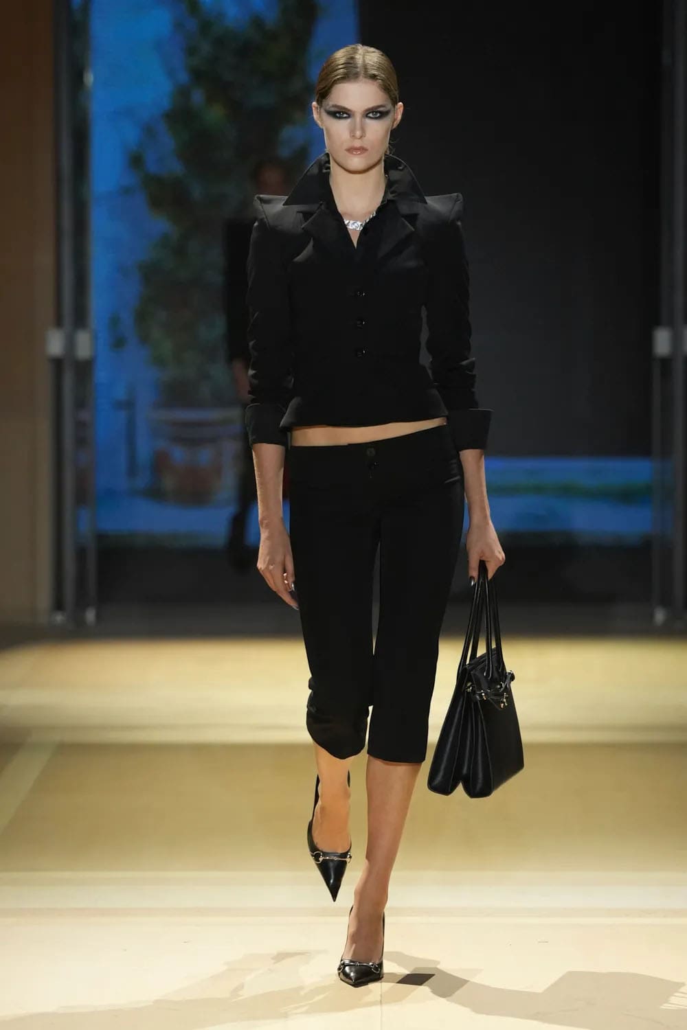 Gucci Spring Summer 2027 Demna Runway Magazine (18)