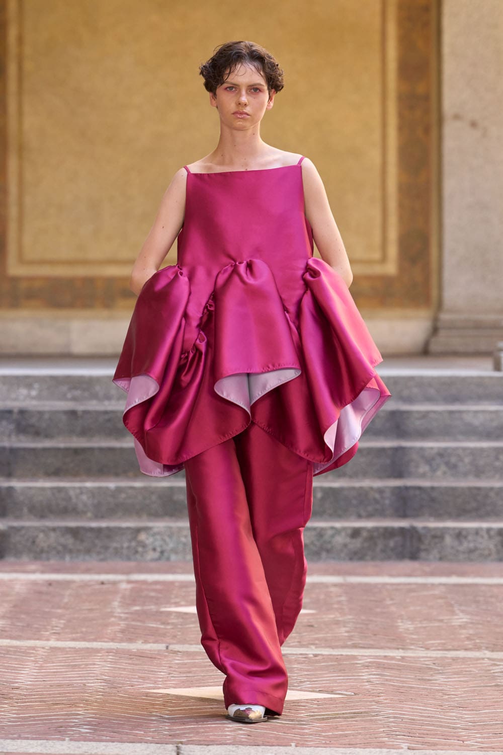 Marques' Almeida Spring Summer 2027 Runway Magazine (14)
