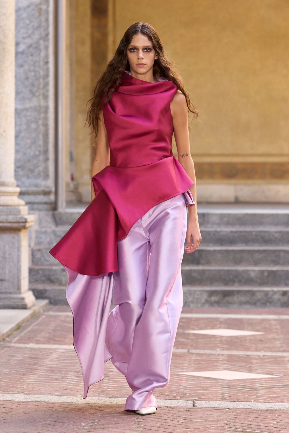 Marques' Almeida Spring Summer 2027 Runway Magazine (20)