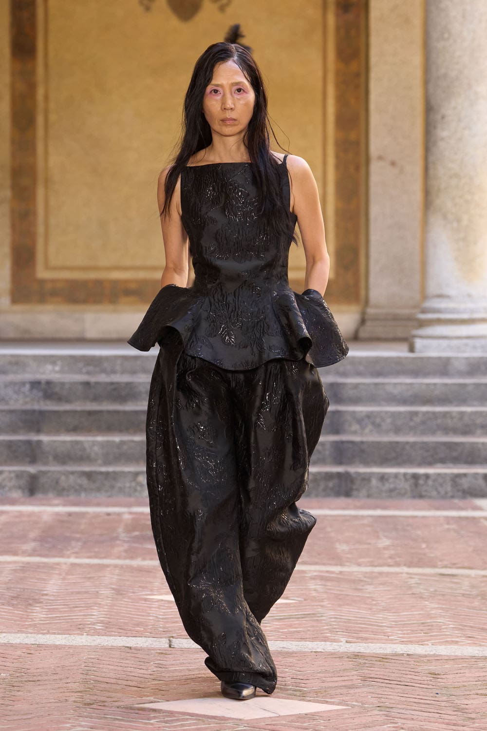 Marques' Almeida Spring Summer 2027 Runway Magazine (33)