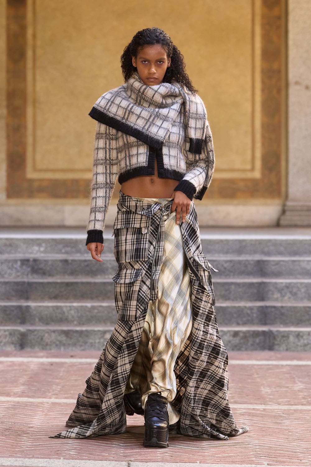 Marques' Almeida Spring Summer 2027 Runway Magazine (5)