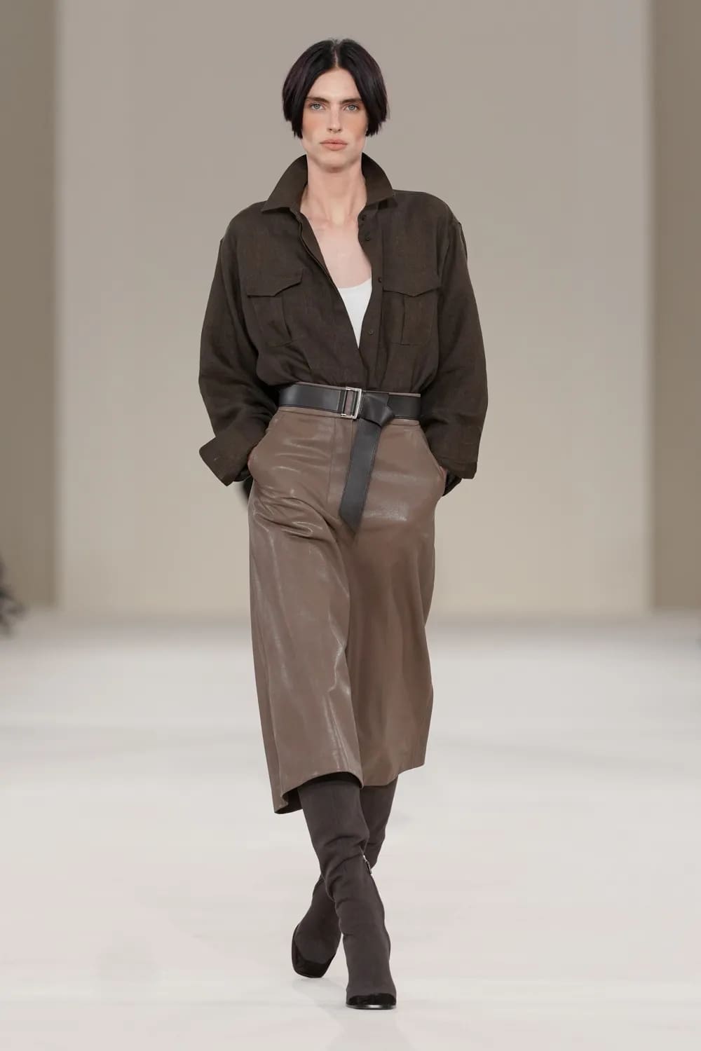 Max Mara 2027 春夏系列 Runway 杂志(3)