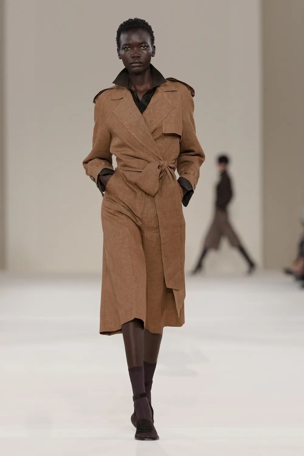 Max Mara 2027 春夏系列 Runway 杂志(7)