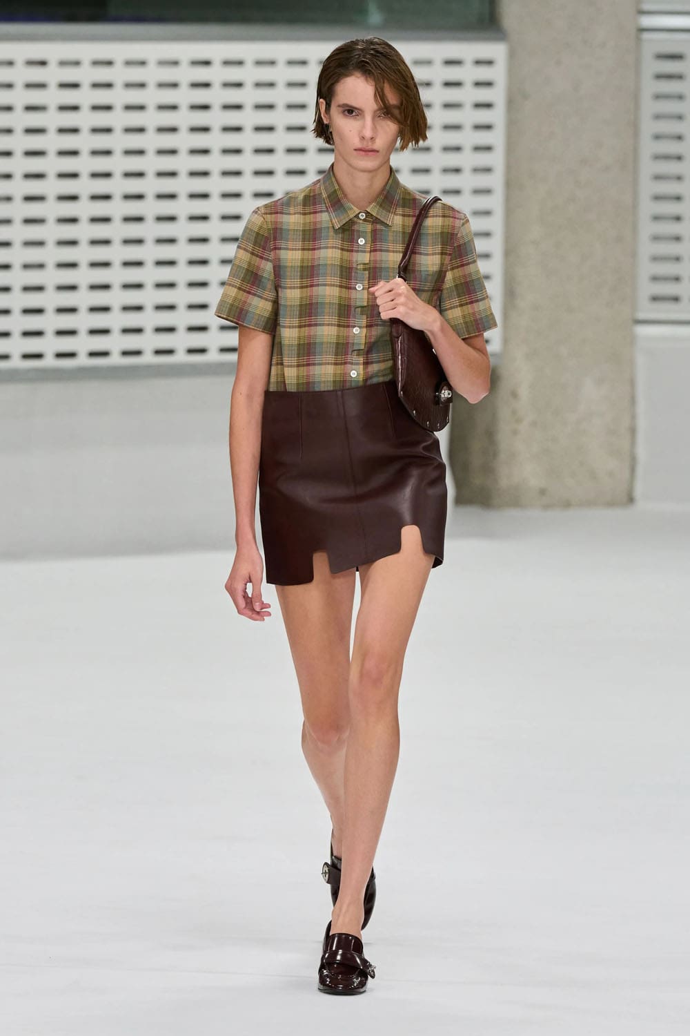 Mulberry Spring Summer 2027 London Runway Magazine (21)