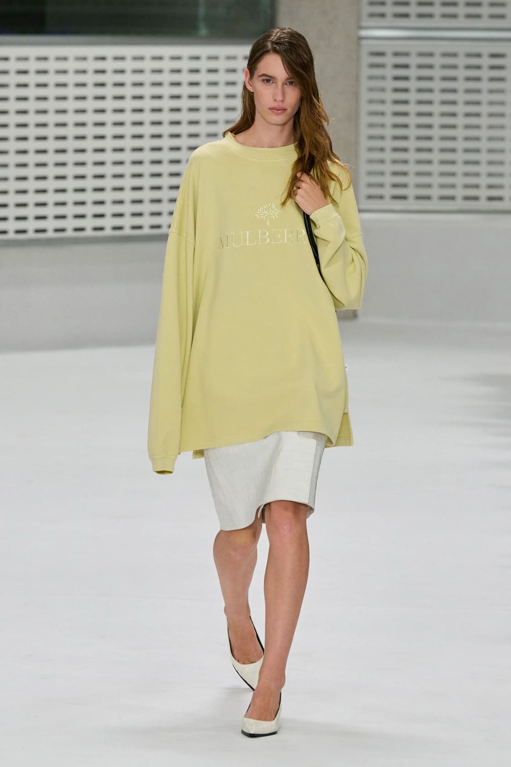 Mulberry Spring Summer 2027 London Runway Magazine (26)
