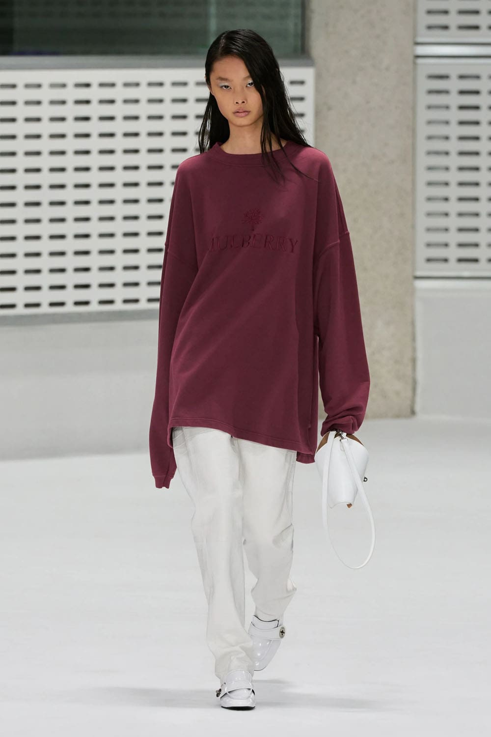 Mulberry Spring Summer 2027 London Runway Magazine (28)